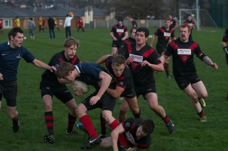 Rob Graham playing rugby.